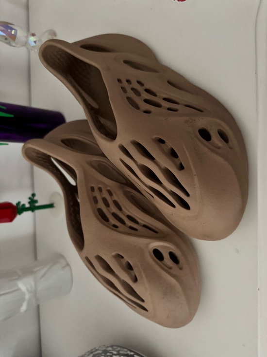 Yeezy Other - Yeezy Foam Runner in Stone Taupe